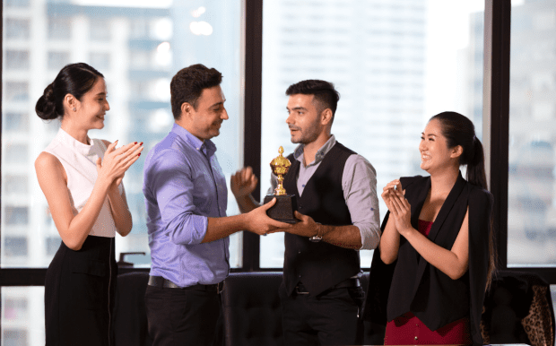 選擇完美原子筆的指南 - 美在台灣 美麗研究室 在選擇原子筆時,考慮場合、材質和筆芯類型是至關重要的。本指南將幫助您為不同情況選擇最合適的原子筆。 客製 - 美在台灣 美麗研究室 選擇完美原子筆的指南