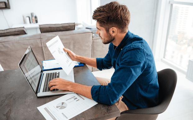 選擇完美原子筆的指南 - 美在台灣 美麗研究室 在選擇原子筆時,考慮場合、材質和筆芯類型是至關重要的。本指南將幫助您為不同情況選擇最合適的原子筆。 客製 - 美在台灣 美麗研究室 選擇完美原子筆的指南