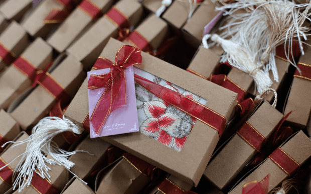 選擇完美原子筆的指南 - 美在台灣 美麗研究室 在選擇原子筆時,考慮場合、材質和筆芯類型是至關重要的。本指南將幫助您為不同情況選擇最合適的原子筆。 客製 - 美在台灣 美麗研究室 選擇完美原子筆的指南